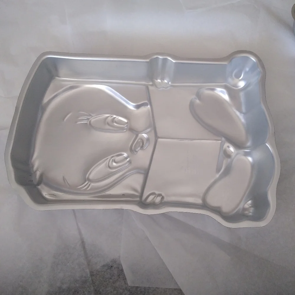 Wilton Vintage 1979 Tweety Bird Cake Pan